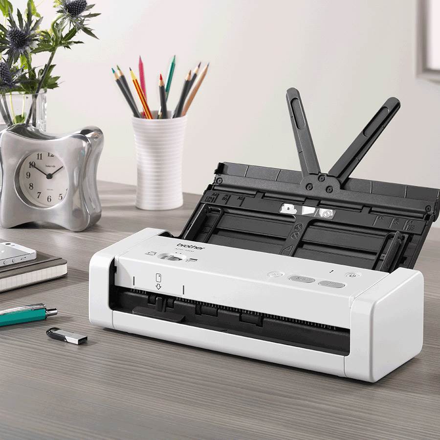 Petit Scanner Brother ADS1200 avec Chargeur RectoVerso